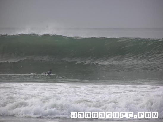 Fort Macon Surfing In Southern North Carolina United - 